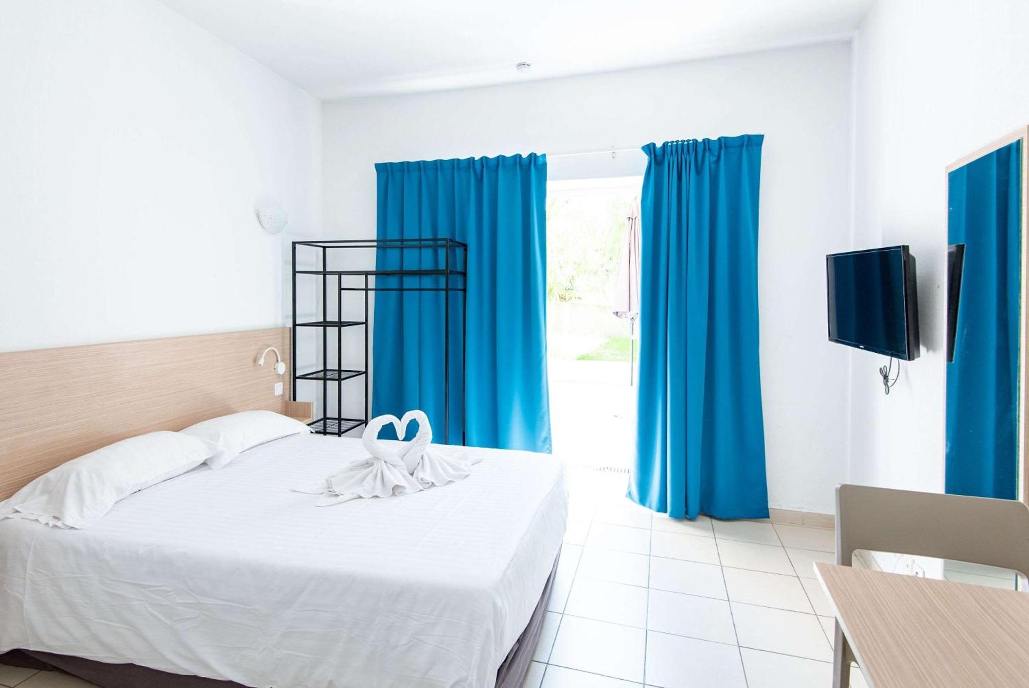 Comfort Aparthotel Frejus La Tour De Mare Exterior foto